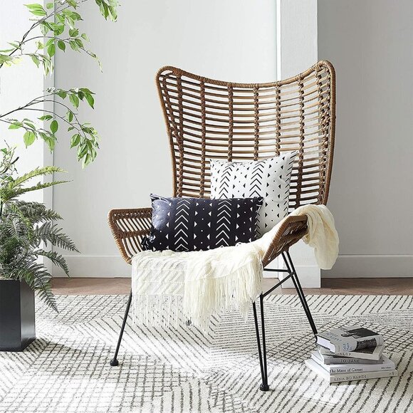 BLACK & WHITE DECORATIVE AZTEC ACCENT PILLOW COVERS 2-PC SET  SIZE 20 x 20 NWT - Picture 3 of 7